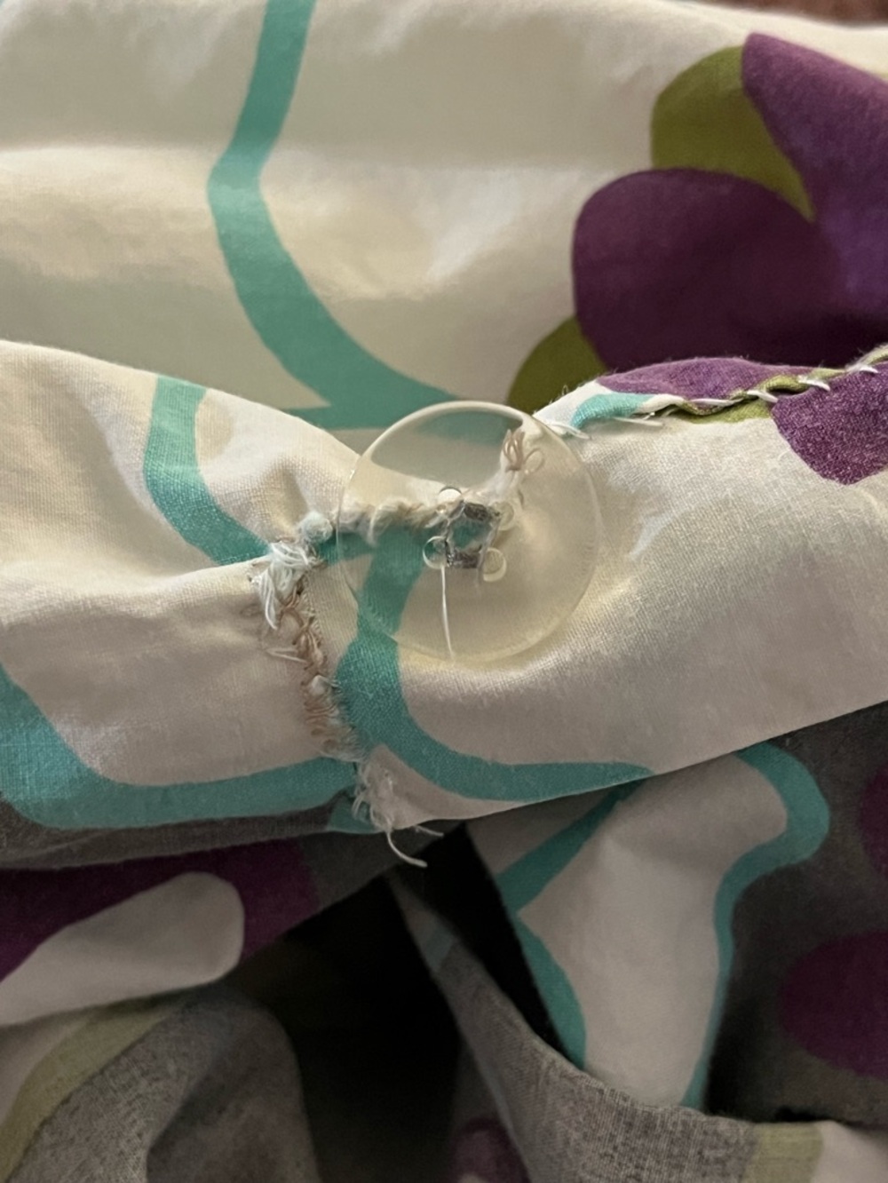 Pottery Barn Teen~Floral Print Gray, Purple & Teal~ Queen Duvet & Pillowcases - Picture 9 of 16